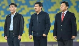 李铁最新爆料搜索,足球圈内幕大曝光，独家爆料震惊业界