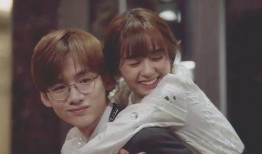 爆料四字女星恋情视频,甜蜜互动引网友热议