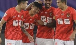 中超爆料大连球员名单最新,大连球员名单大揭秘！”