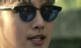 美女被导演爆料了视频,事件引发社会关注