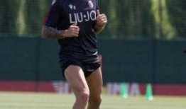 意甲集体爆料最新消息,最新转会动态及球队阵容调整揭秘