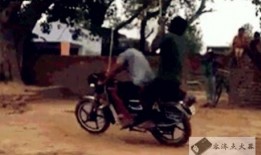 爆料机车渣男视频,视频曝光惊人渣男行径