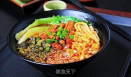 主持人爆料螺蛳粉视频,螺蛳粉背后的秘密大公开！